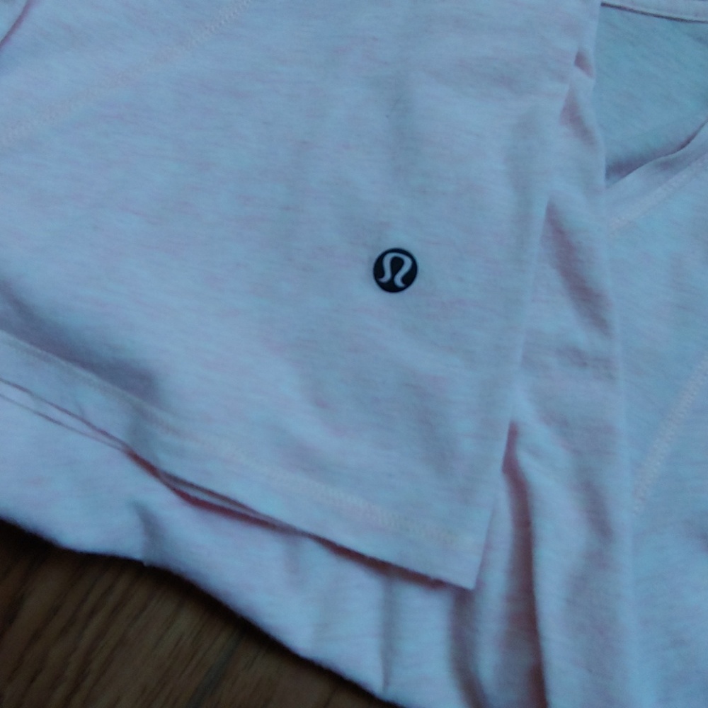 Lululemon Top - Picture 6 of 6